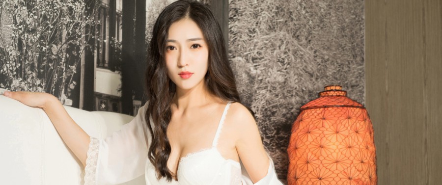 《小娘惹之翡翠山》热度飙升  黄暄婷凭“张安娜”交出亮眼口碑成绩单